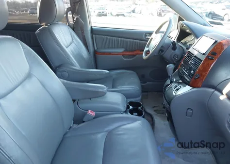 2009 Toyota Sienna Xle z USA, uszkodzony, nr VIN 5TDZK22C49S254714